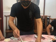 -东馆和天下特色餐饮(工农店)
