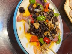 -鸿亨泰杂鱼馆(港馨家园店)