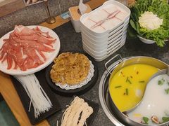 -江小渔鲜鱼火锅(辽沈二街店)
