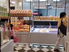 面包甜点陈列柜-味多美蛋糕(梨园店)