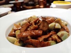 腊八蒜烧肥肠-那家小馆(摩天活力城店)