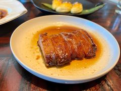 炭烧猪颈肉-新天世纪中餐厅