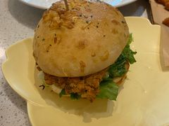 -必胜客(联投东方店)