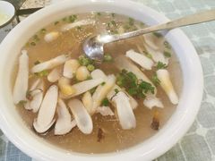 -小厨子私房菜·云南美食店
