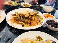 -桃园中华料理炸酱面(燕儿岛路店)