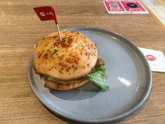 -必胜客(海雅PH店)