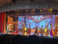 -金东尼人妖秀