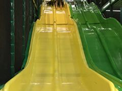 -蒙特利亲子乐园