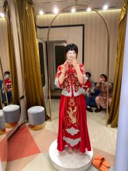 -LA GRACE高端婚纱礼服定制馆