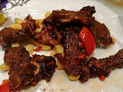 炭烧牛肋骨-橄榄季酒店