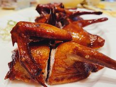 古法烧乳鸽-惠食佳(滨江大公馆店)