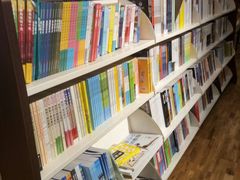 -新华书店(解放中路店)