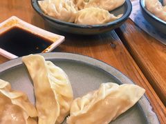 至尊手造煎饺-蒙自源过桥米线(红谷滩万达店)