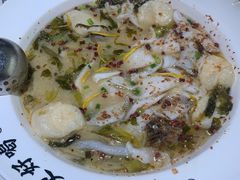 -江渔儿酸菜鱼(奥园广场金发购物中心店)