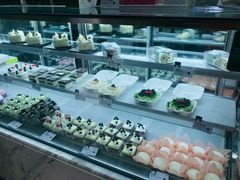 面包甜点陈列柜-KenGee仟吉(步行街店)