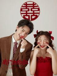 -蒙太奇婚纱摄影(万达店)