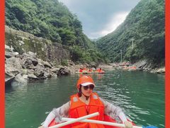 -安吉龙王山峡谷漂流