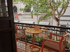 -猫的天空之城概念书店(杭州南宋御街店)