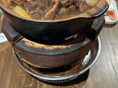 -阿润打边炉·鲜切鸡煲(华漕店)