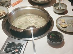 -喃喃椰·糟粕醋·椰子鸡火锅(七堡花园店)