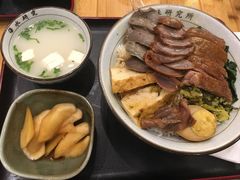 -狮头牌卤味研究所·卤味饭(花城汇南区店)