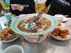 -姚姚酸菜鱼·金戈戈香港豉油鸡(喜荟城联名店)