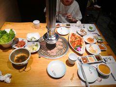 -唯成•韩国炭火烤肉 유성고기