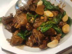 -鲁菜根·泰安菜(万达店)