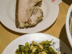 -朱新年·苏式汤团·面点(北寺塔店)