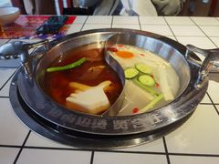 -贤合庄卤味火锅(顺城店)