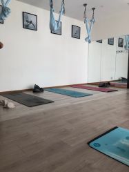 -一伽瑜伽·普拉提