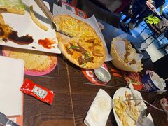 -酷公社·榴莲披萨(太原街店)