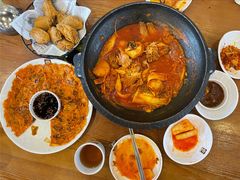 炸鸡翅-喇喇排骨火锅·传统韩式脊骨汤(望京西园总店)