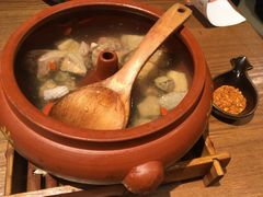 -云海肴·汽锅鸡·云南菜(天山百盛优客店)