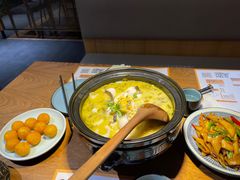 -九锅一堂酸菜鱼(学府凯德店)