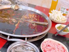-储奇门鳝鱼火锅(总店)