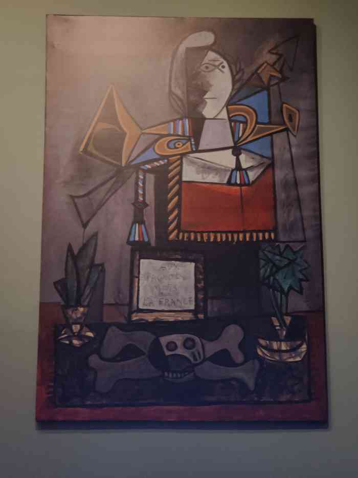 总督夫人宫-"#点评有礼# 这里居然翻译过来是总督夫人.