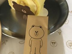 -LINE FRIENDS Garosu-gil Flagship Store