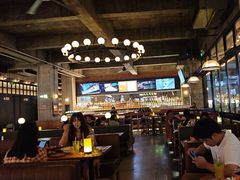 -COMMUNE幻师(上邦百汇城店)