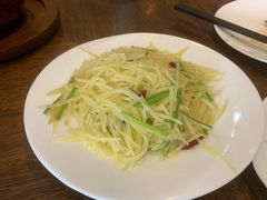酸辣土豆丝-松月湖大酒店