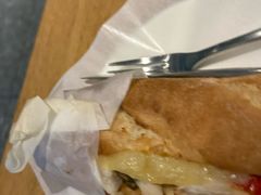 -星巴克臻选(威海威高广场店)