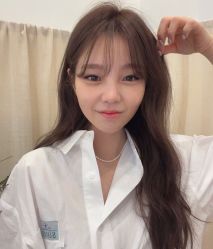 -变画·发型STUDIO