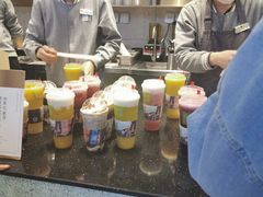 -奈雪的茶(亨特国际广场店)