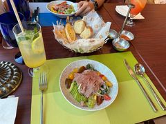 -青岛香格里拉·鱼跃地中海西餐厅