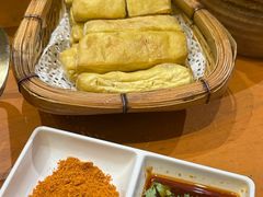 -老滇山寨•云南特色菜•地方菜•民族风情歌舞表演(金碧店)