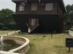 -金山农民画村-枫泾波兰倒置屋