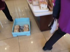-红宝石·鲜奶小方(万航店)