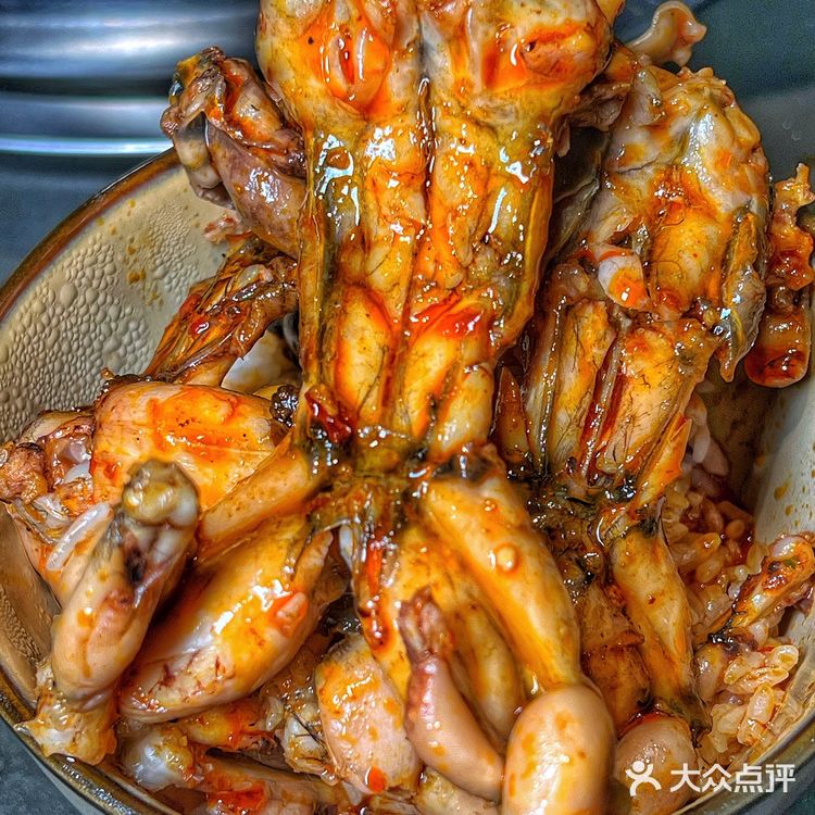 在深圳！！这家田鸡火锅我能吃一辈子！嘎嘎香