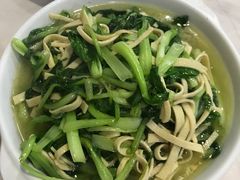 -扬州小吃(延安西路店)