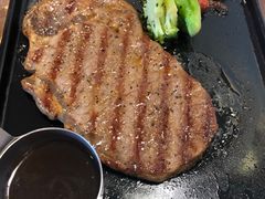 -必胜客(绿地新都会店)